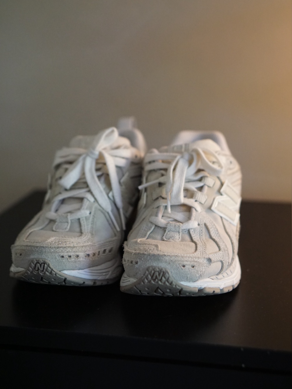 New Balance Women's White and Light Cream Sneakers